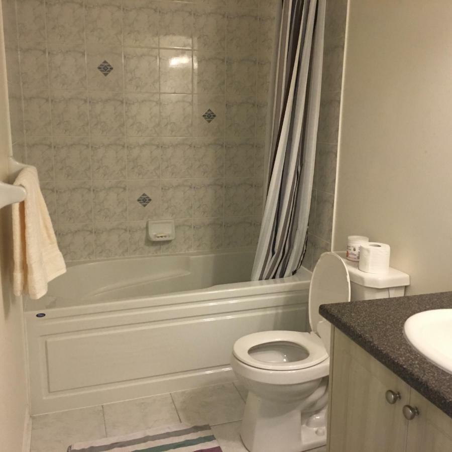 Gorgeous 1Bdr Prime Kitchen Appartement Ajax Buitenkant foto